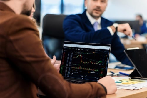 Một số tiêu chí lựa chọn sàn forex uy tín