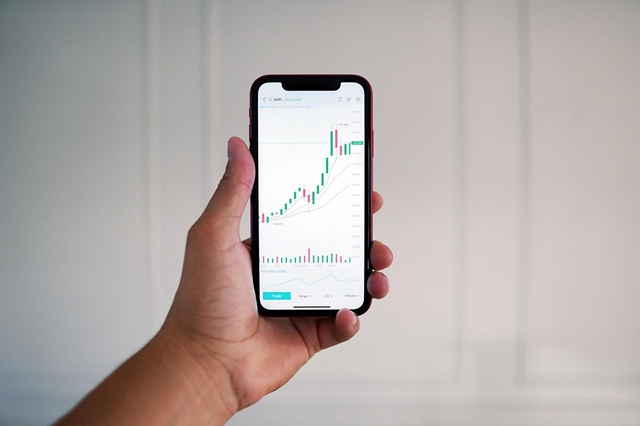 MT4 Online is the Ideal Trading Platform for Mobile Traders